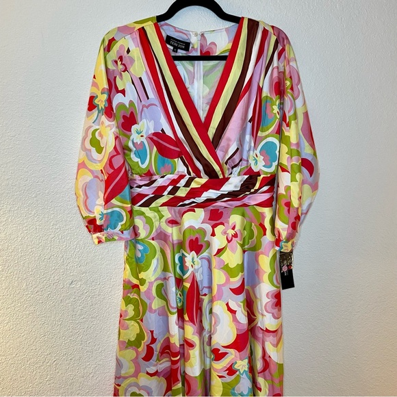 Teri Jon by Rickie Freeman Floral V Neck Multicolor Cocktail Dress - Picture 9 of 14